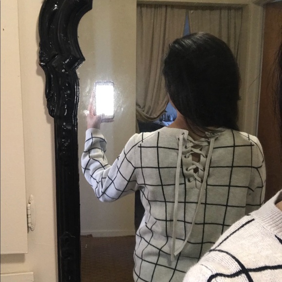 Madewell Laced-Back Pullover Sweater - Picture 6 of 6